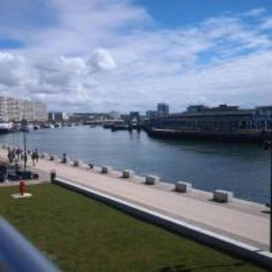 Meuble 4 Etoiles, A 2Mn De Nausicaa, Vue Sur Port Et Mer Boulogne-sur-Mer Exterior photo