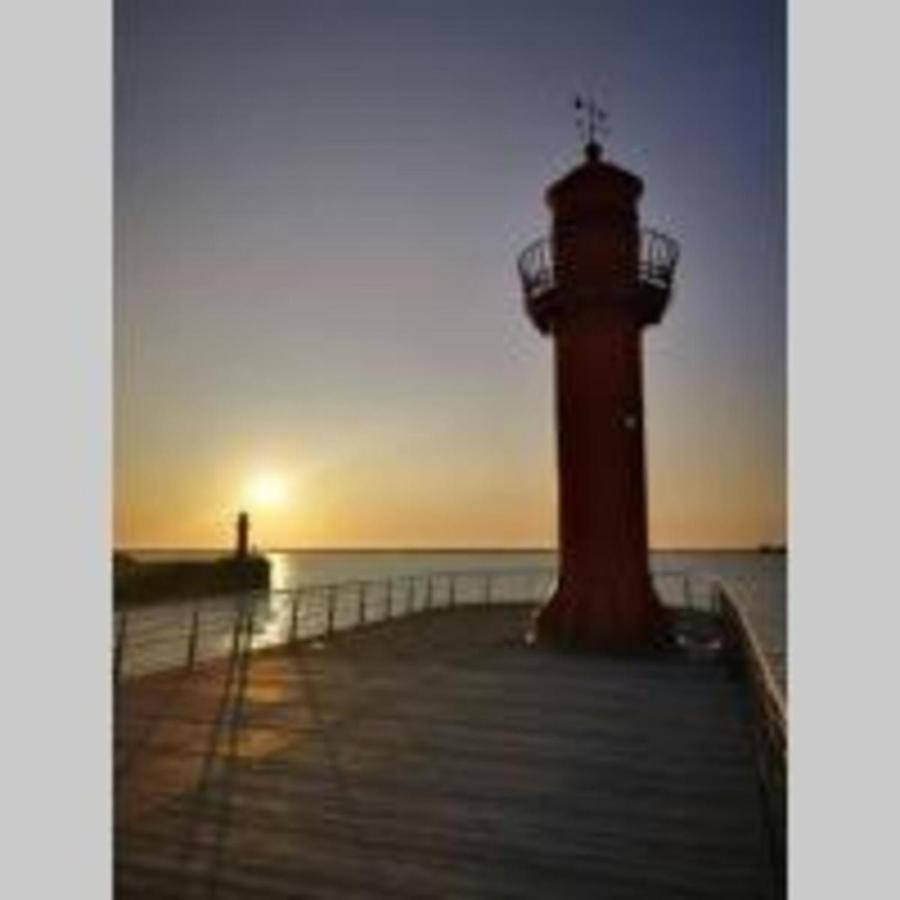 Meuble 4 Etoiles, A 2Mn De Nausicaa, Vue Sur Port Et Mer Boulogne-sur-Mer Exterior photo